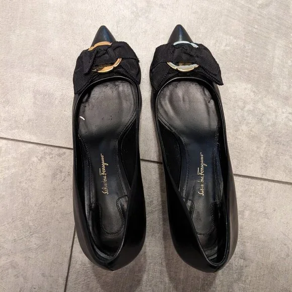 Salvatore Ferragamo Pointed Toe Pump Black Size 7C Bow Embellished Made In Italy - Picture 5 of 12